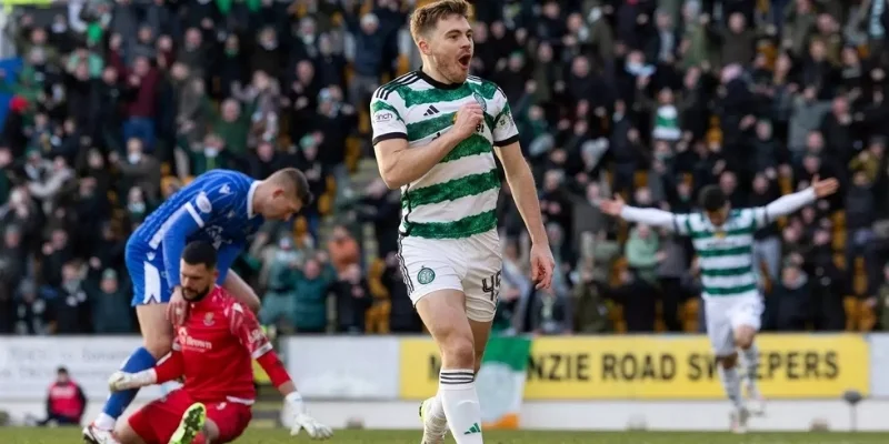 Theo dõi trạng thái sẵn sàng của cầu thủ Celtic